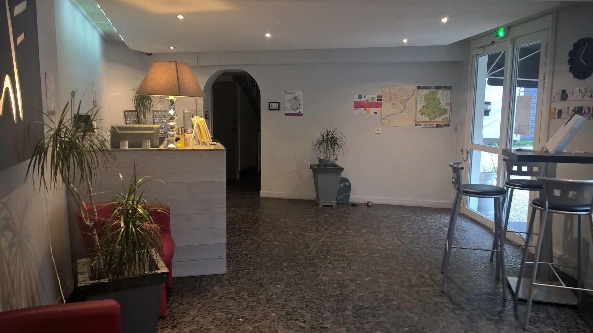 Hotel Akena Hf Limoges Exterior photo